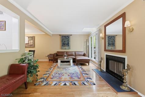 34 Edgefield Drive Parsippany-troy Hills NJ 07950