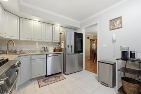 34 Edgefield Drive Parsippany-troy Hills NJ 07950