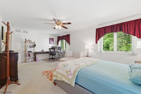34 Edgefield Drive Parsippany-troy Hills NJ 07950