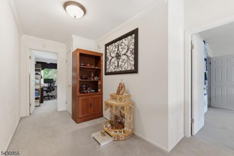 34 Edgefield Drive Parsippany-troy Hills NJ 07950