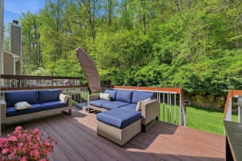 34 Edgefield Drive Parsippany-troy Hills NJ 07950