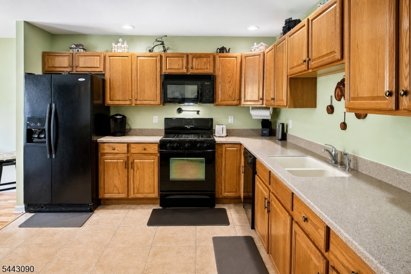 6 Peachtree Lane Hardyston NJ 07419