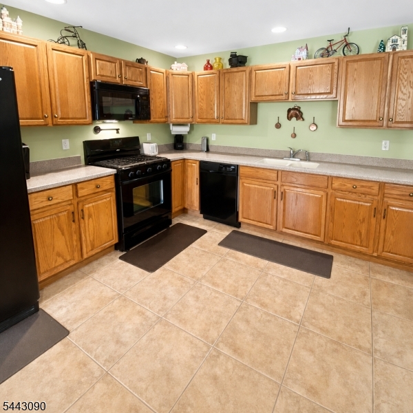 6 Peachtree Lane Hardyston NJ 07419