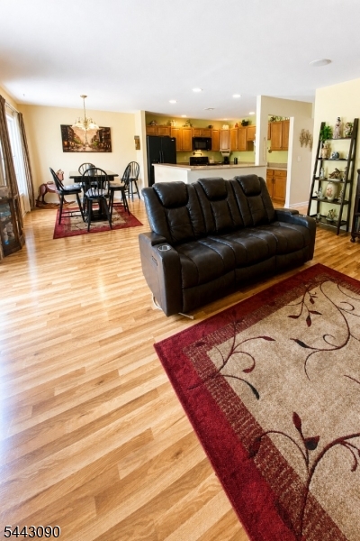 6 Peachtree Lane Hardyston NJ 07419