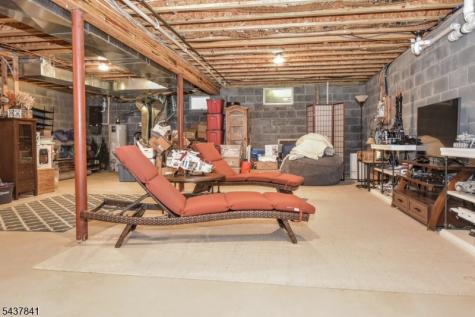 804 Fieldstone Terrace Wyckoff NJ 07481