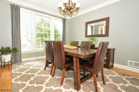 804 Fieldstone Terrace Wyckoff NJ 07481