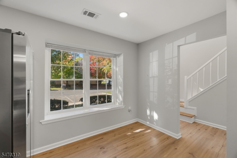 48 Nottingham Way Franklin NJ 08873