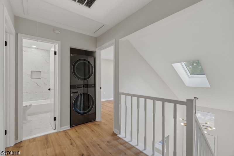 48 Nottingham Way Franklin NJ 08873