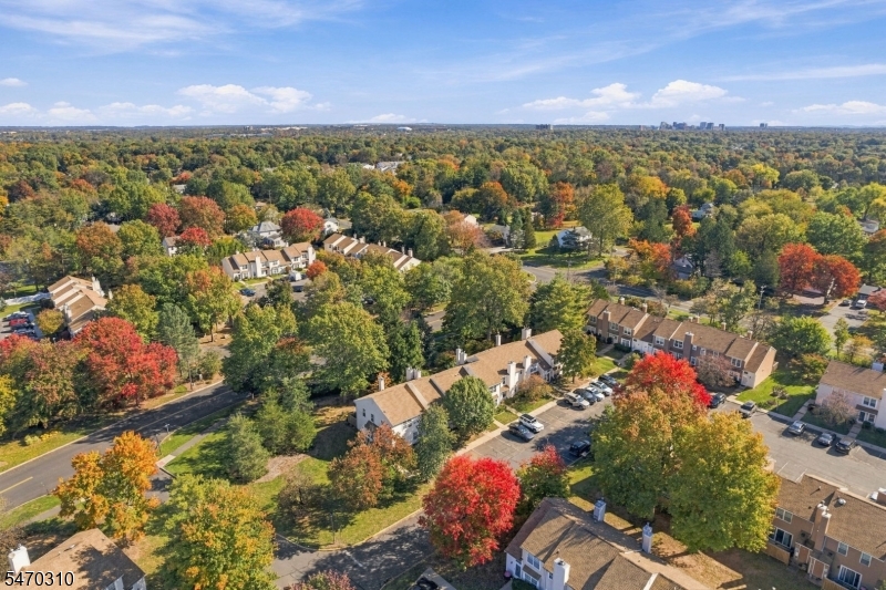 48 Nottingham Way Franklin NJ 08873