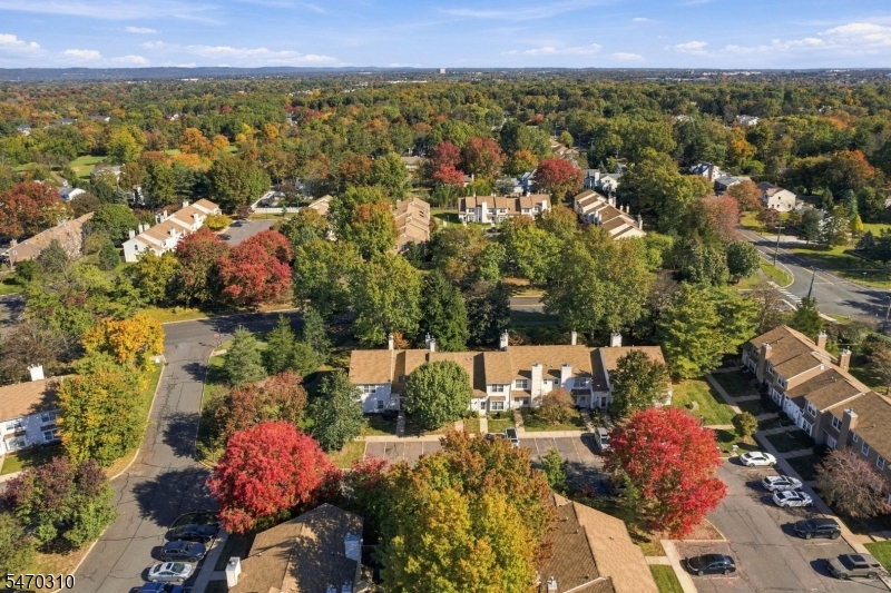 48 Nottingham Way Franklin NJ 08873