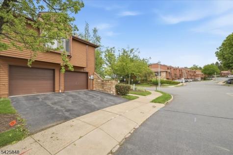 2 Powderhorn Drive Rockaway NJ 07866