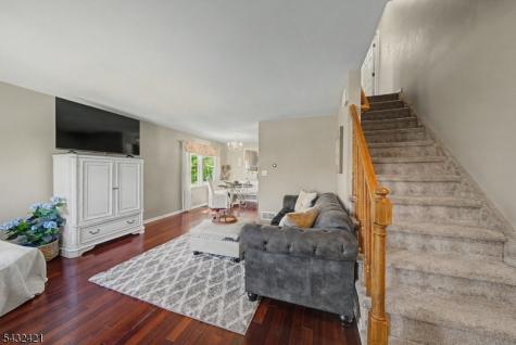 825 Sierra Drive Independence NJ 07840