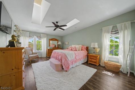 825 Sierra Drive Independence NJ 07840