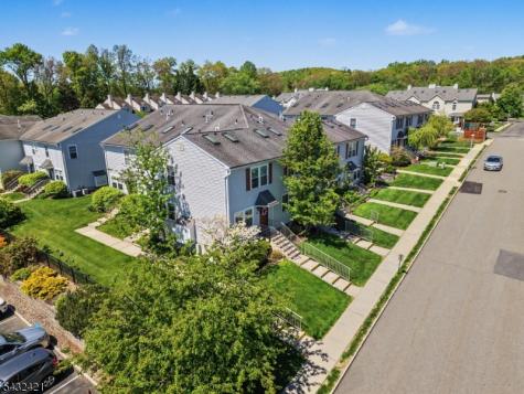 825 Sierra Drive Independence NJ 07840