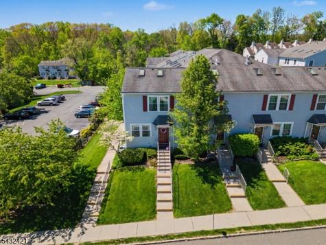 825 Sierra Drive Independence NJ 07840