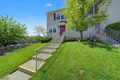 825 Sierra Drive Independence NJ 07840