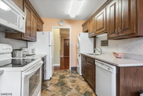 2 Claridge Drive Verona NJ 07044