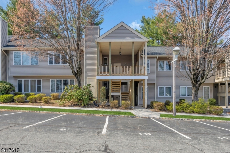 12 Augusta Drive Clinton NJ 08801