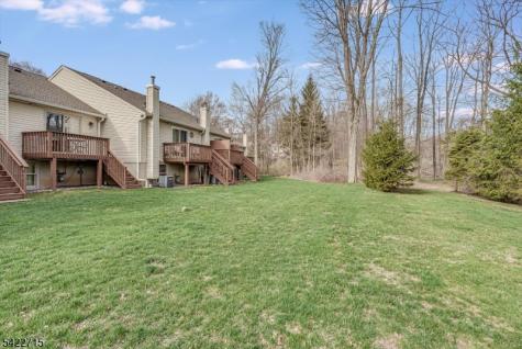 79 Carriage Lane Sparta NJ 07871