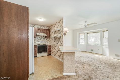 79 Carriage Lane Sparta NJ 07871