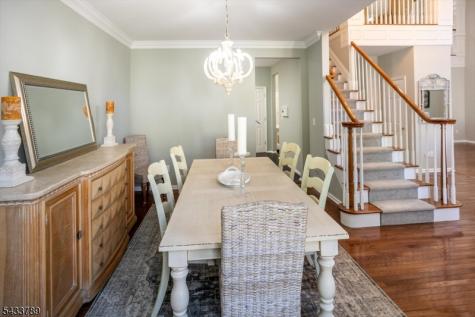 16 Wyckoff Way Chester NJ 07930