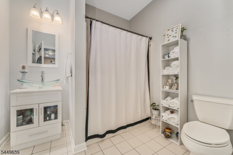 17 William Martin Way Flemington NJ 08822