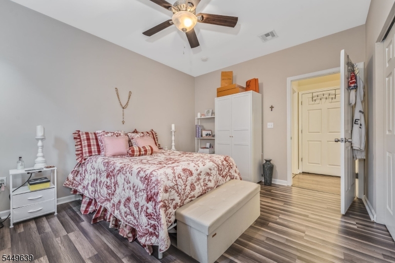 17 William Martin Way Flemington NJ 08822