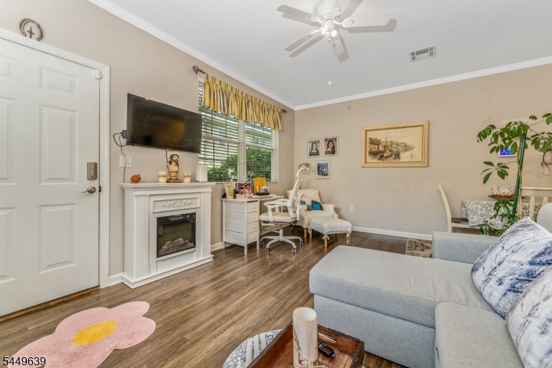 17 William Martin Way Flemington NJ 08822
