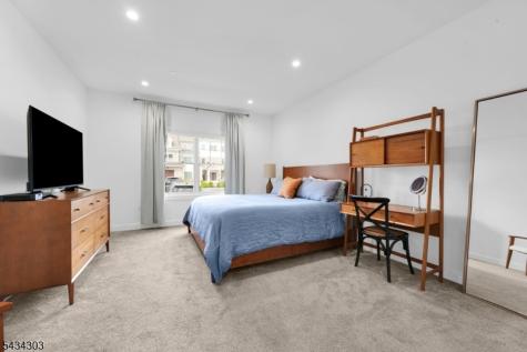 17 Dirlam Drive Florham Park NJ 07932