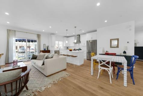17 Dirlam Drive Florham Park NJ 07932