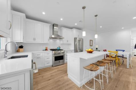 17 Dirlam Drive Florham Park NJ 07932