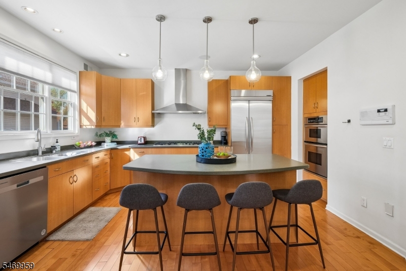 7 Oconnor Circle West Orange NJ 07052