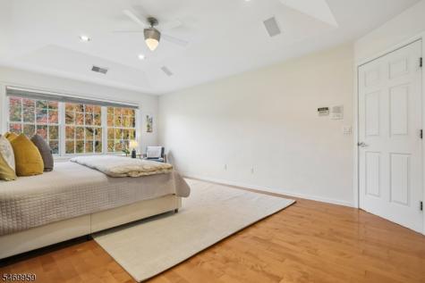 7 Oconnor Circle West Orange NJ 07052