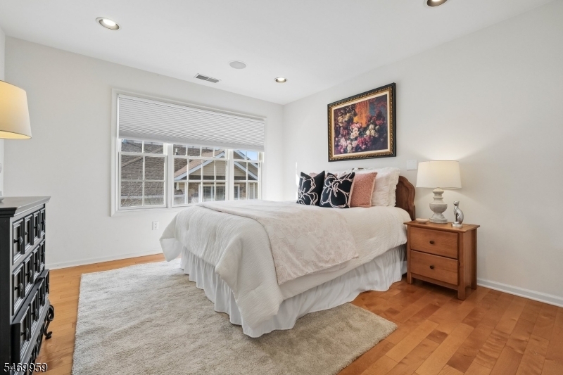 7 Oconnor Circle West Orange NJ 07052