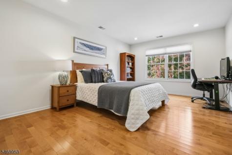 7 Oconnor Circle West Orange NJ 07052
