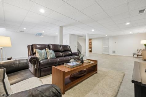 7 Oconnor Circle West Orange NJ 07052