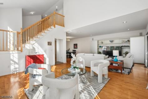 7 Oconnor Circle West Orange NJ 07052