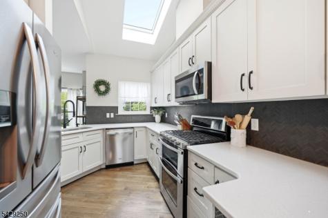 2009 Vermont Terrace Hanover NJ 07981