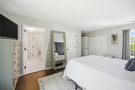 2009 Vermont Terrace Hanover NJ 07981
