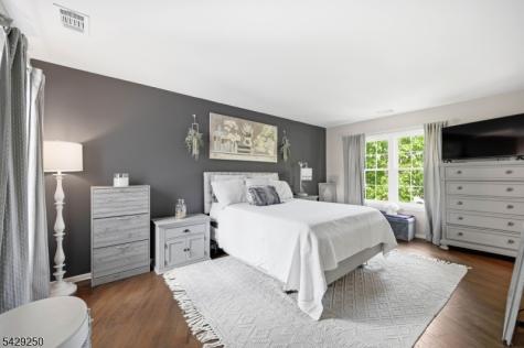 2009 Vermont Terrace Hanover NJ 07981