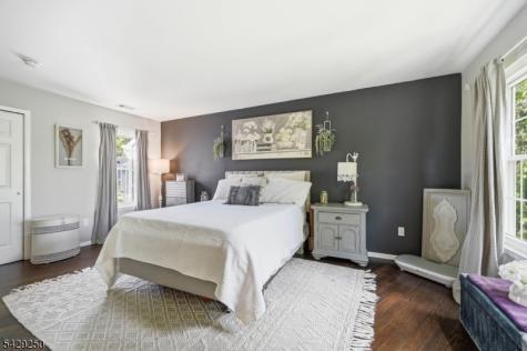 2009 Vermont Terrace Hanover NJ 07981