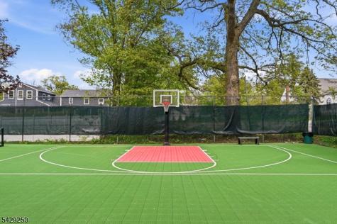 2009 Vermont Terrace Hanover NJ 07981