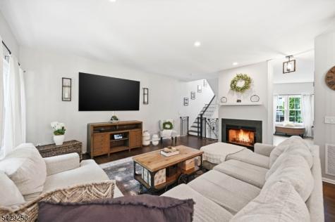 2009 Vermont Terrace Hanover NJ 07981