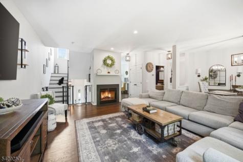 2009 Vermont Terrace Hanover NJ 07981