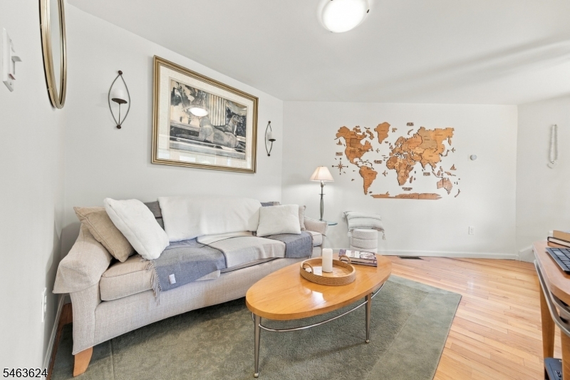 27 Chestnut Court Bernards NJ 07920