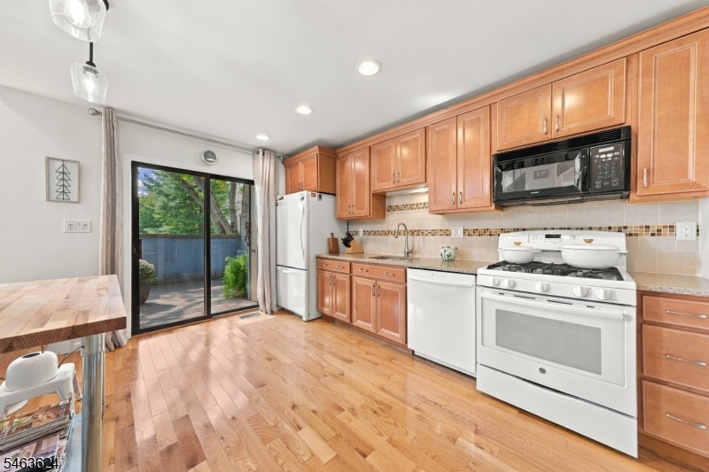 27 Chestnut Court Bernards NJ 07920