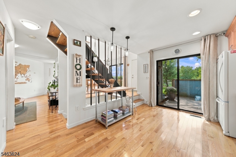 27 Chestnut Court Bernards NJ 07920
