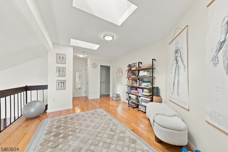 27 Chestnut Court Bernards NJ 07920