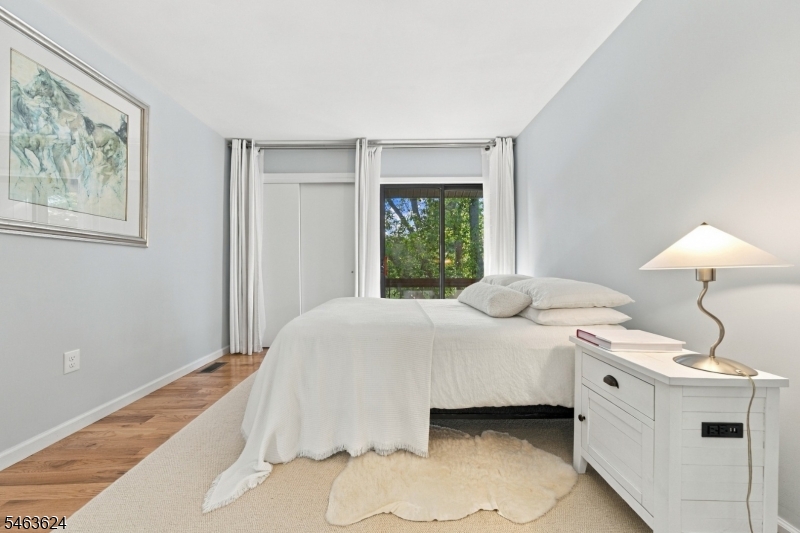 27 Chestnut Court Bernards NJ 07920