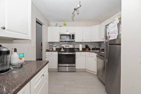 112 Sherwood Avenue Paterson NJ 07502
